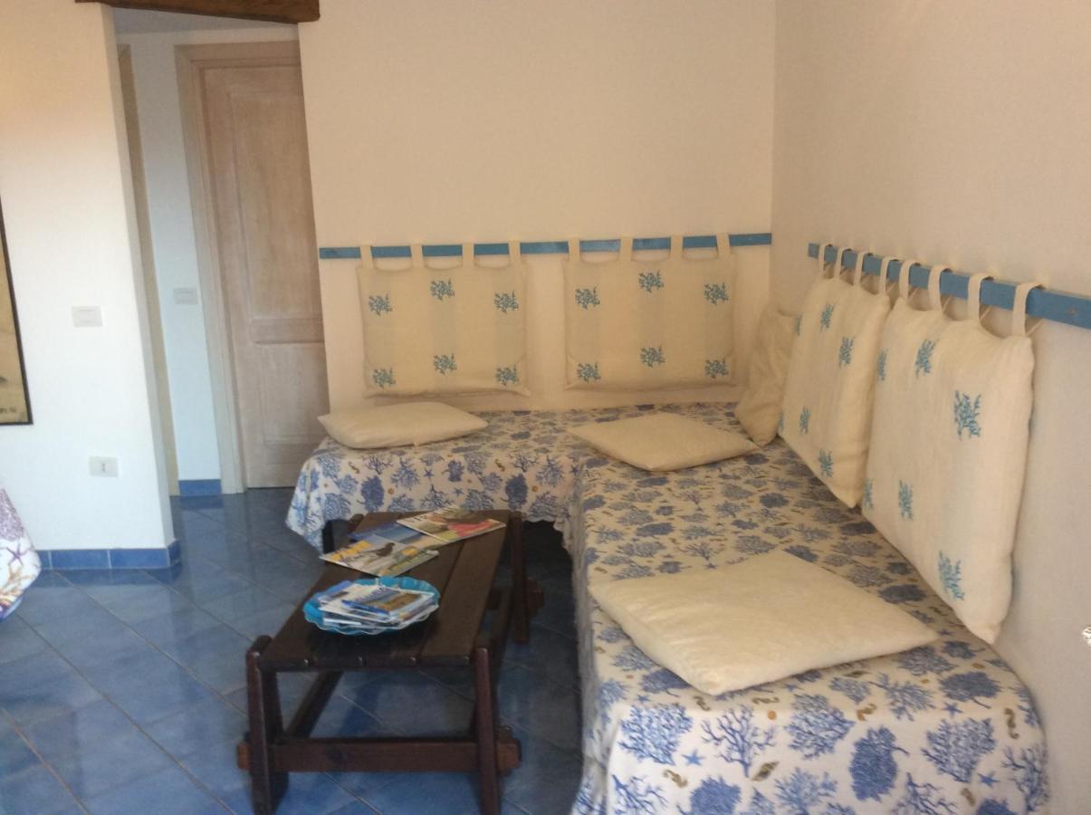 Tiffany Palau Bed and Breakfast Buitenkant foto