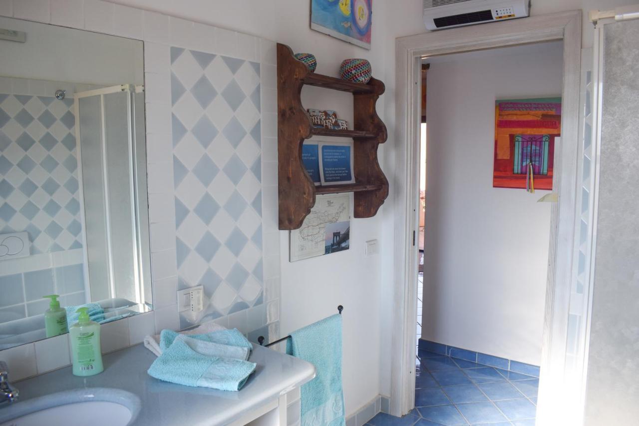 Tiffany Palau Bed and Breakfast Buitenkant foto