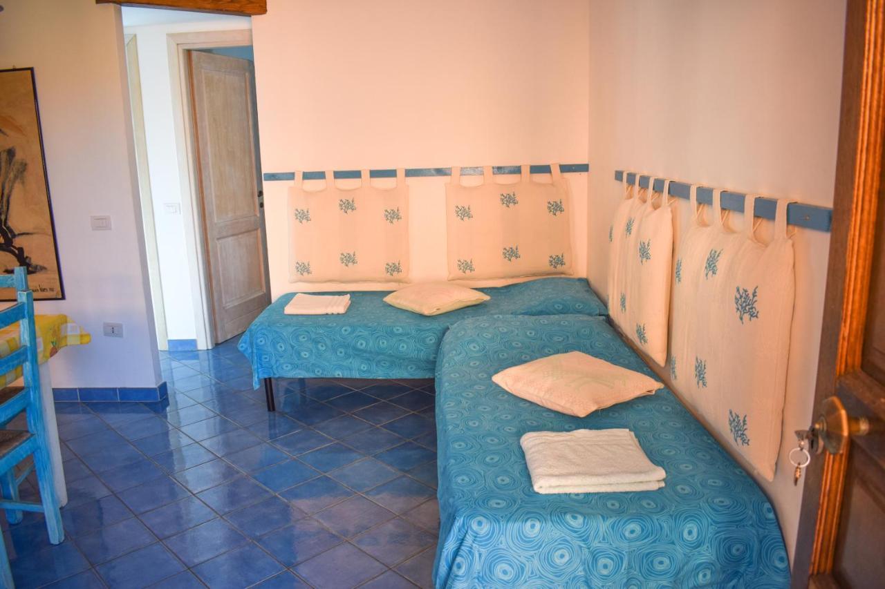 Tiffany Palau Bed and Breakfast Buitenkant foto