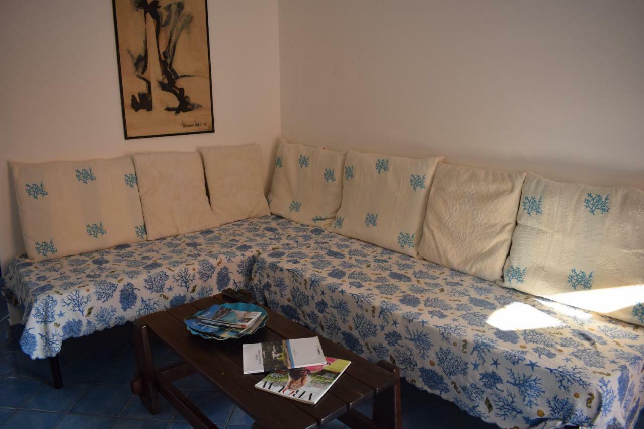 Tiffany Palau Bed and Breakfast Buitenkant foto